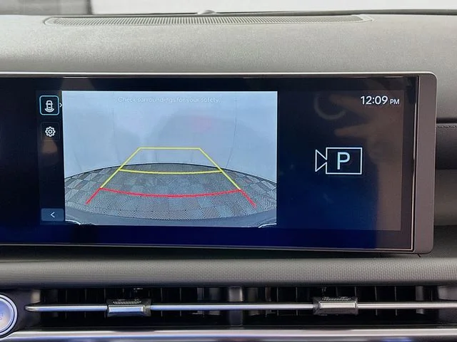 New 2026 Hyundai TUCSON SEL