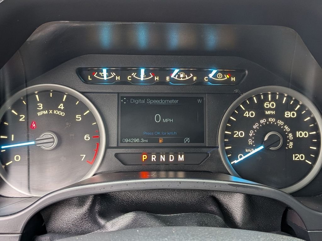 Used 2019 Blue Ford XLT image 15