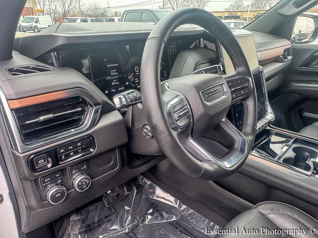 2025 GMC YUKON - Image 9