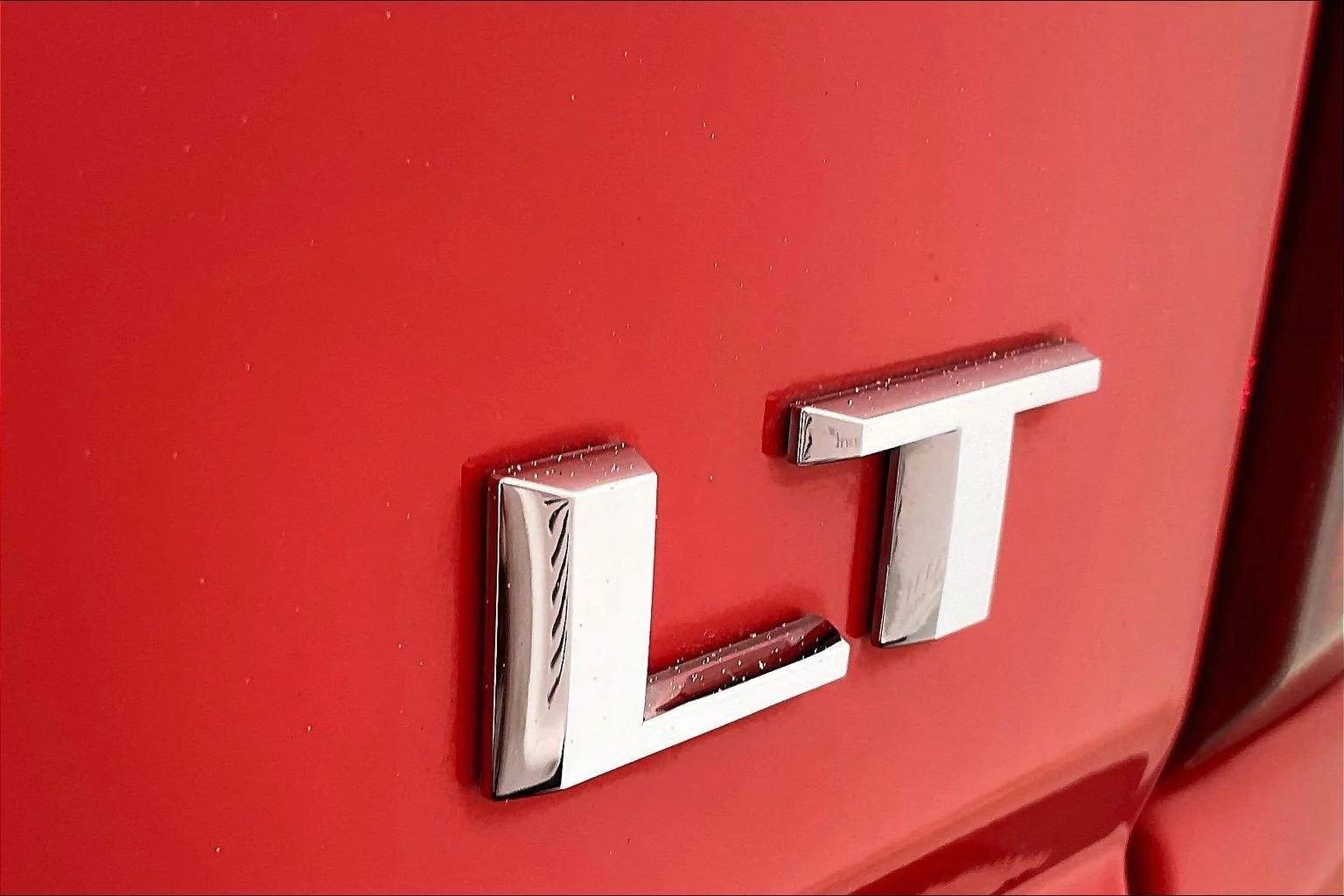 Used 2025 Red Hot Chevrolet LT image 7