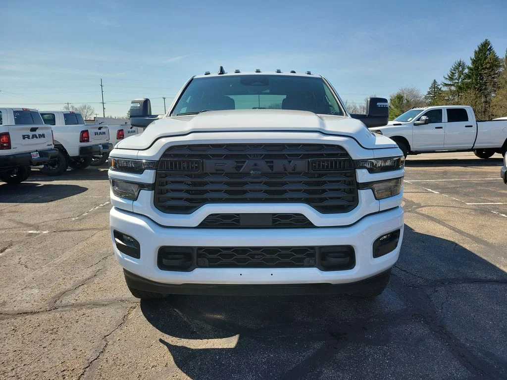 New 2026 Bright White Clear-Coat Exterior Paint RAM Big Horn image 2