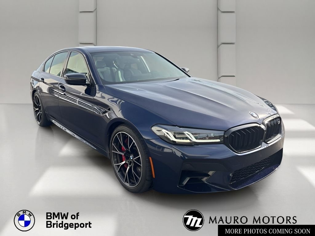 2023 BMW M5 -'s photo
