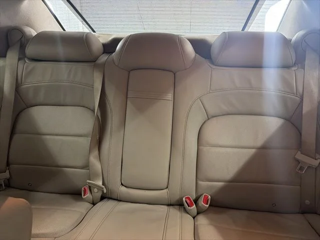 Used 2005 Light Cashmere Cadillac DHS image 12