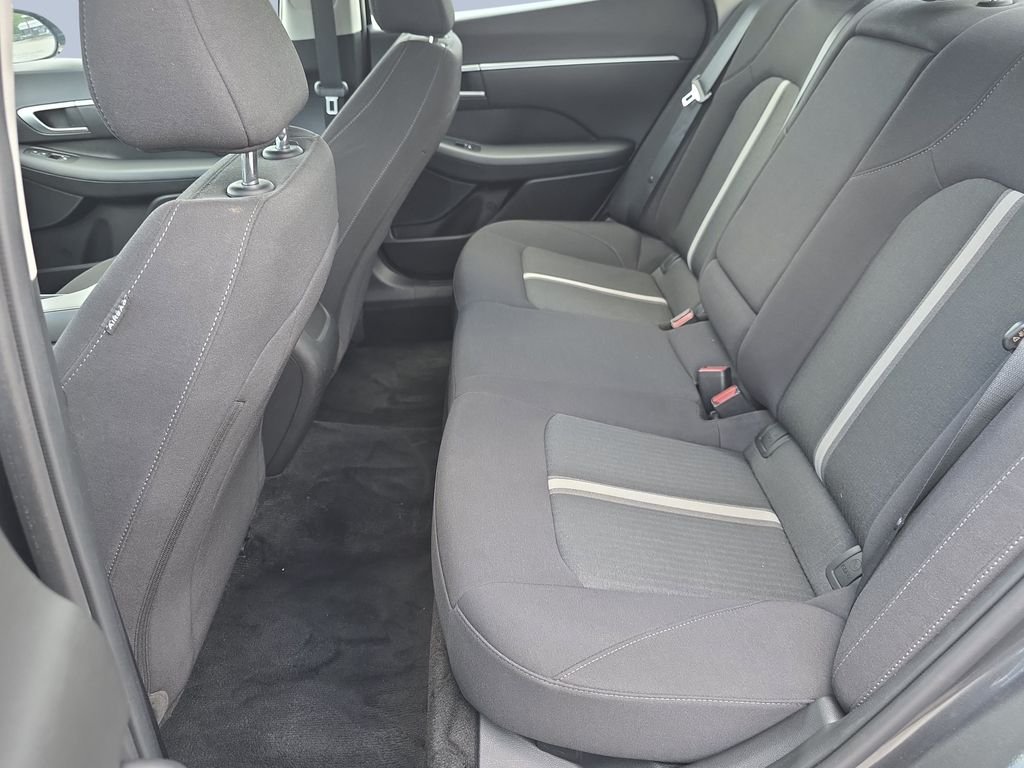 Used 2025 Portofino Gray Hyundai SEL image 30