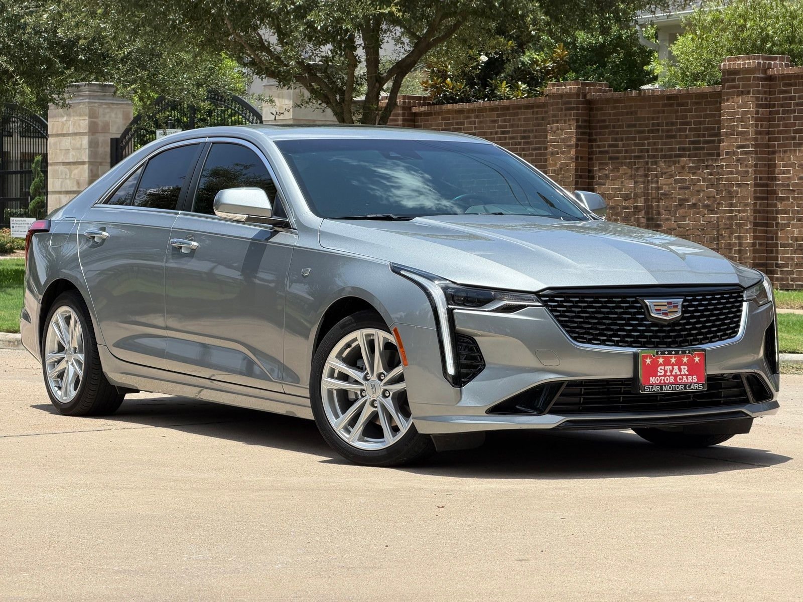 2024 Cadillac CT4 Luxury's photo