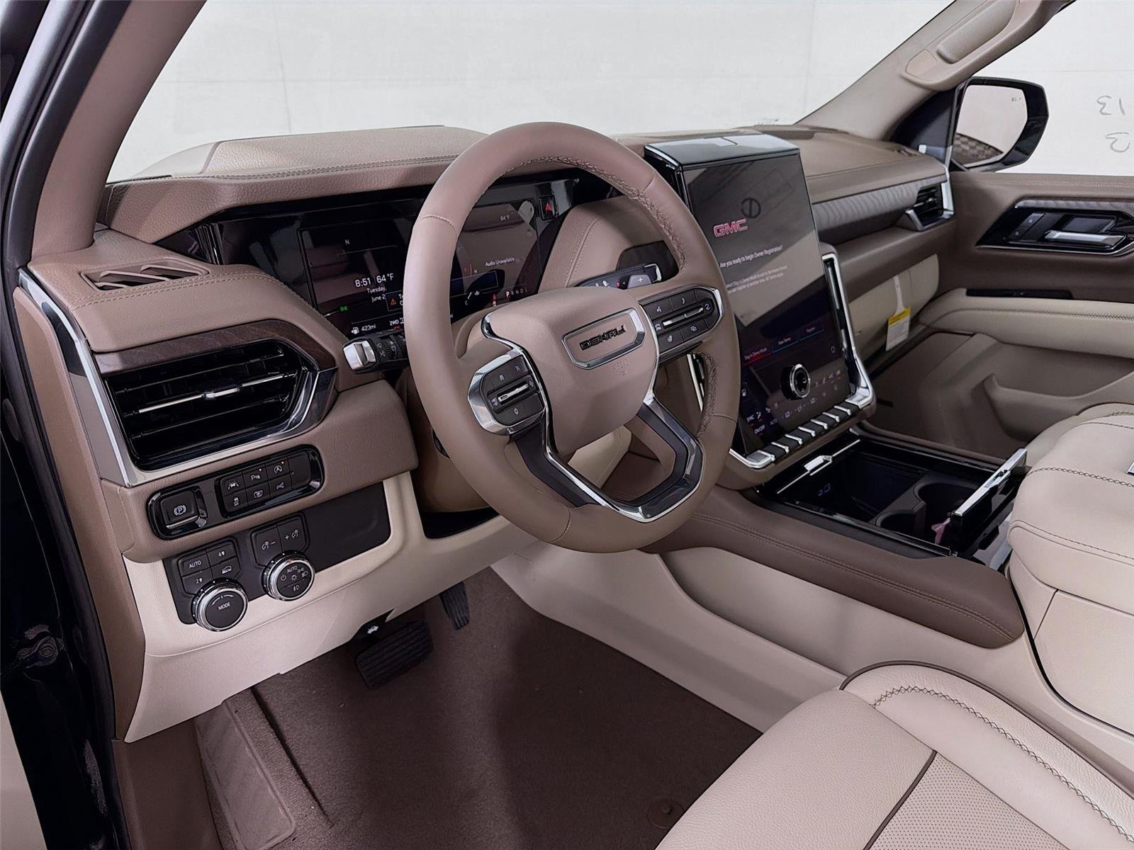 2026 GMC Yukon XL Denali - Photo 16