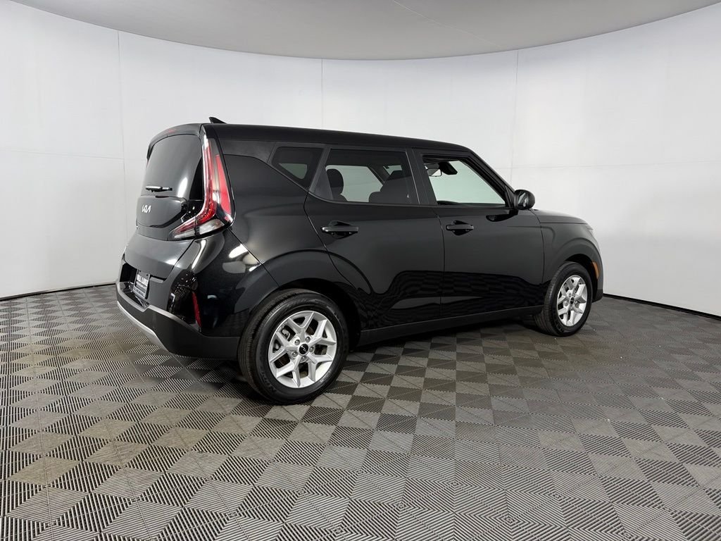 2025 Kia Soul LX - Photo 7