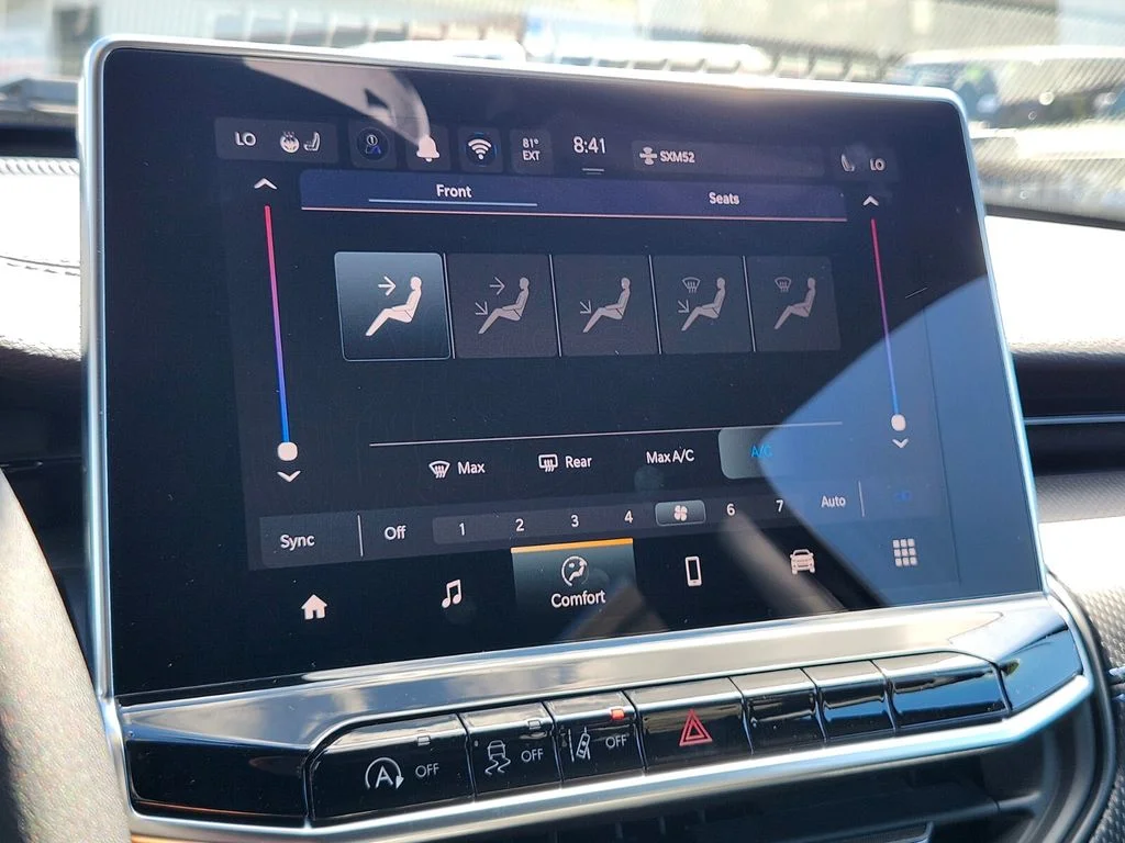 New 2026 Fathom Blue Pearl Coat Jeep Latitude image 22
