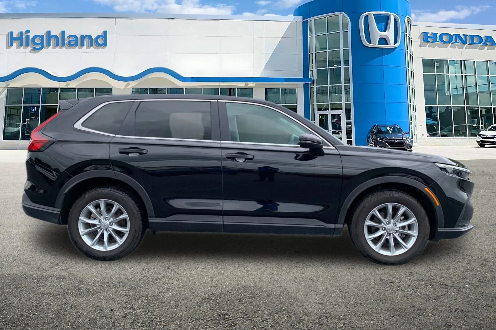 Certified Used 2024 Black Honda EX-L image 6