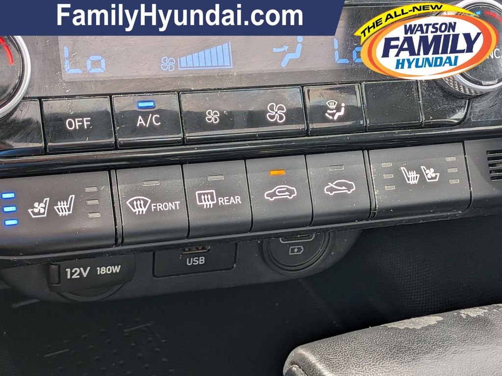 2023 Hyundai Elantra Limited - Photo 19