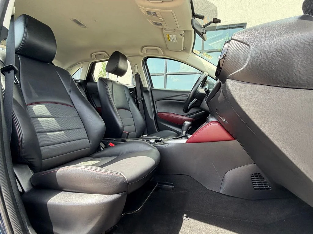 Used 2017 Blue Mazda Touring image 21