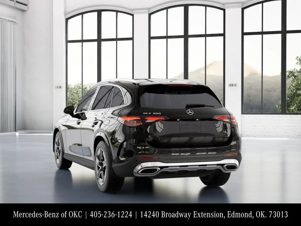 Used 2026 Black Mercedes-Benz GLC 300 image 27