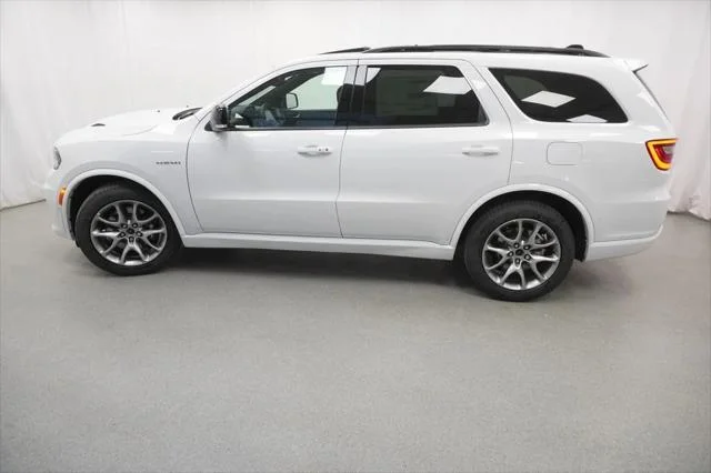 New 2026 White Knuckle Clear-Coat Exterior Paint Dodge GT PLUS image 14