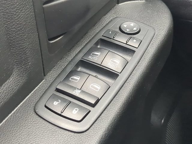 Used 2019 White Ram Tradesman image 23