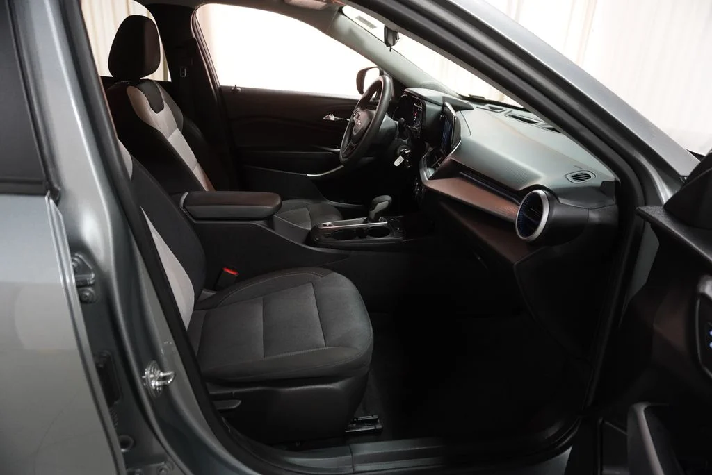 Used 2025 Sterling Gray Metallic Chevrolet LS image 35