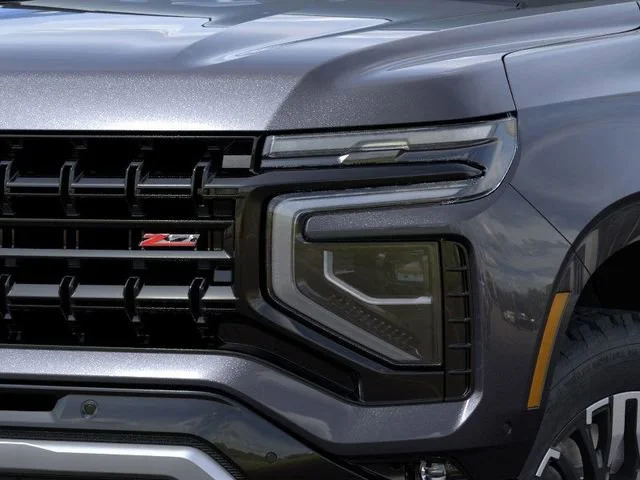 2026 Chevrolet Suburban Z71 - Photo 10