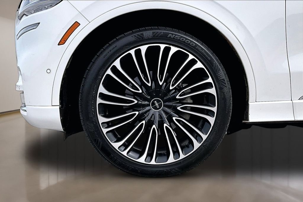 Used 2020 White Lincoln Black Label image 8
