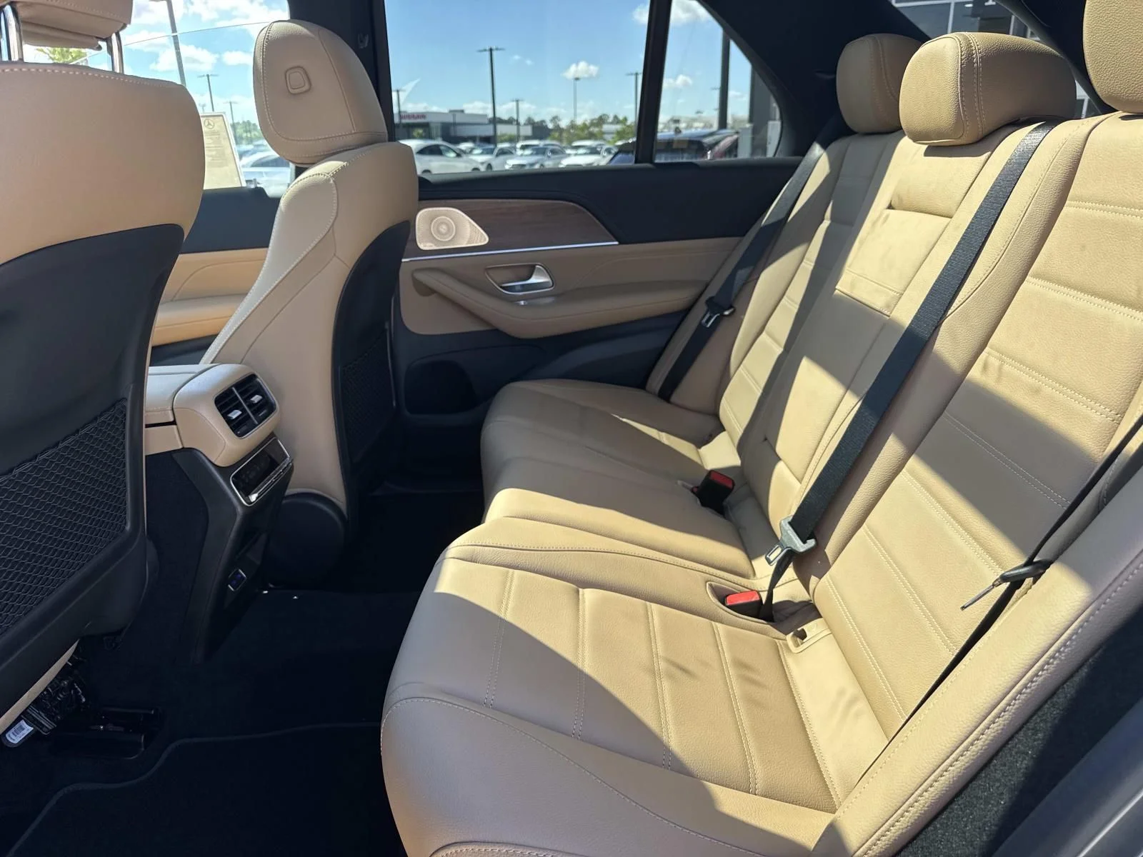 New 2026 Gray Mercedes-Benz GLE 350 image 10