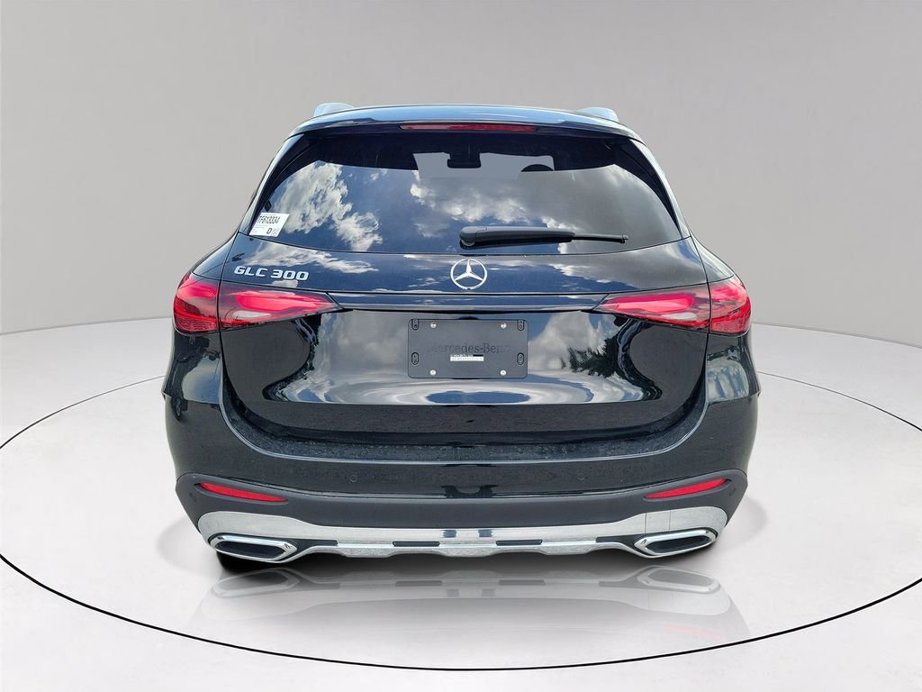 New 2026 Black Mercedes-Benz GLC 300 image 5