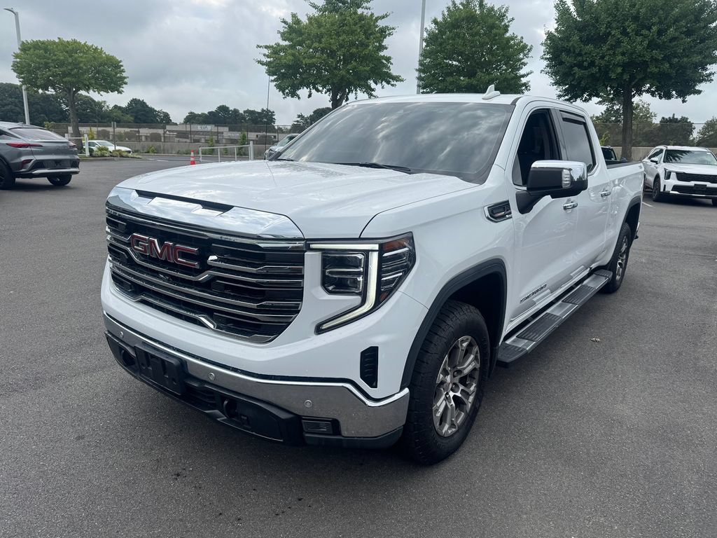 Used 2022 Summit White GMC SLT image 7