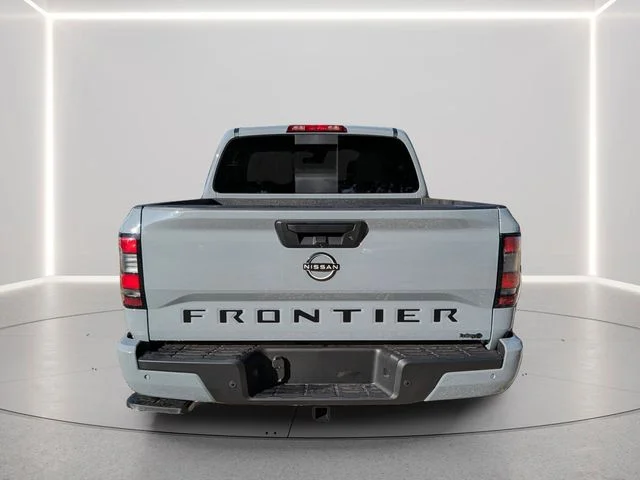 New 2026 Boulder Gray Pearl Nissan Crew Cab SV image 5