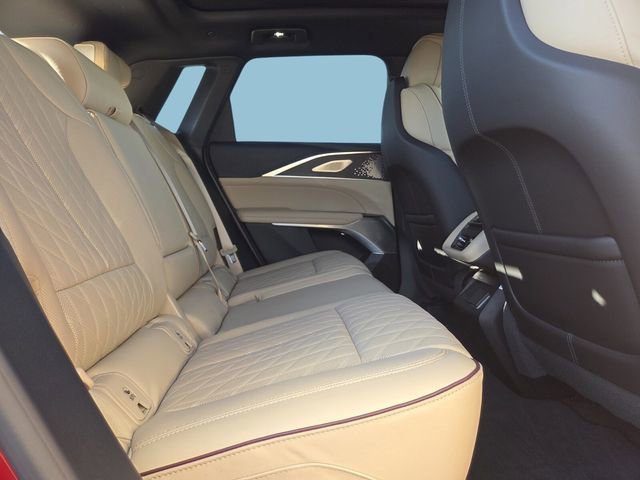 2025 Cadillac LYRIQ Luxury 3 - Photo 15