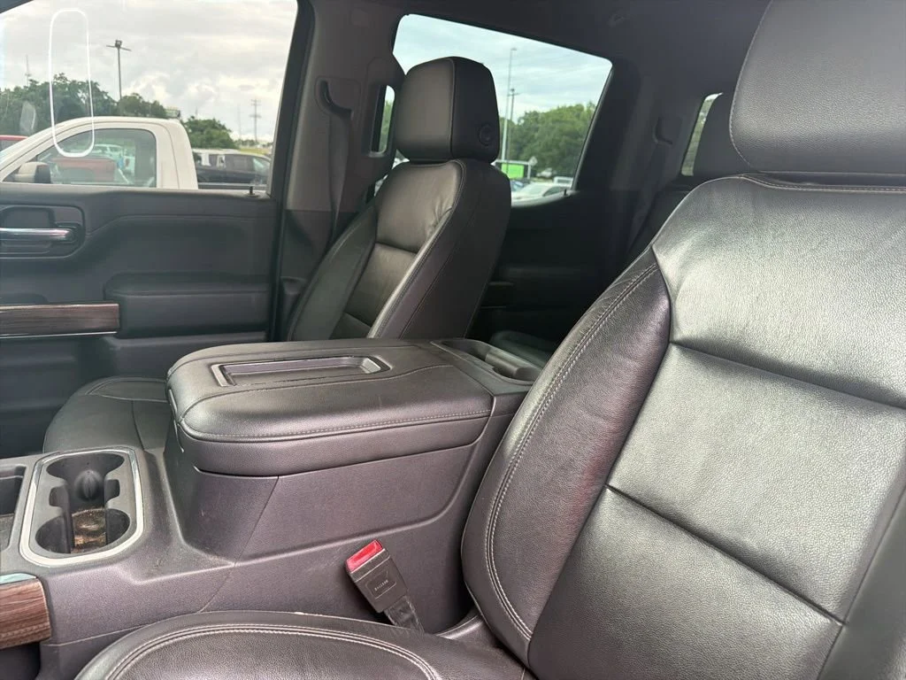 Used 2020 SATIN STEEL METALLIC Chevrolet LT Trail Boss image 8