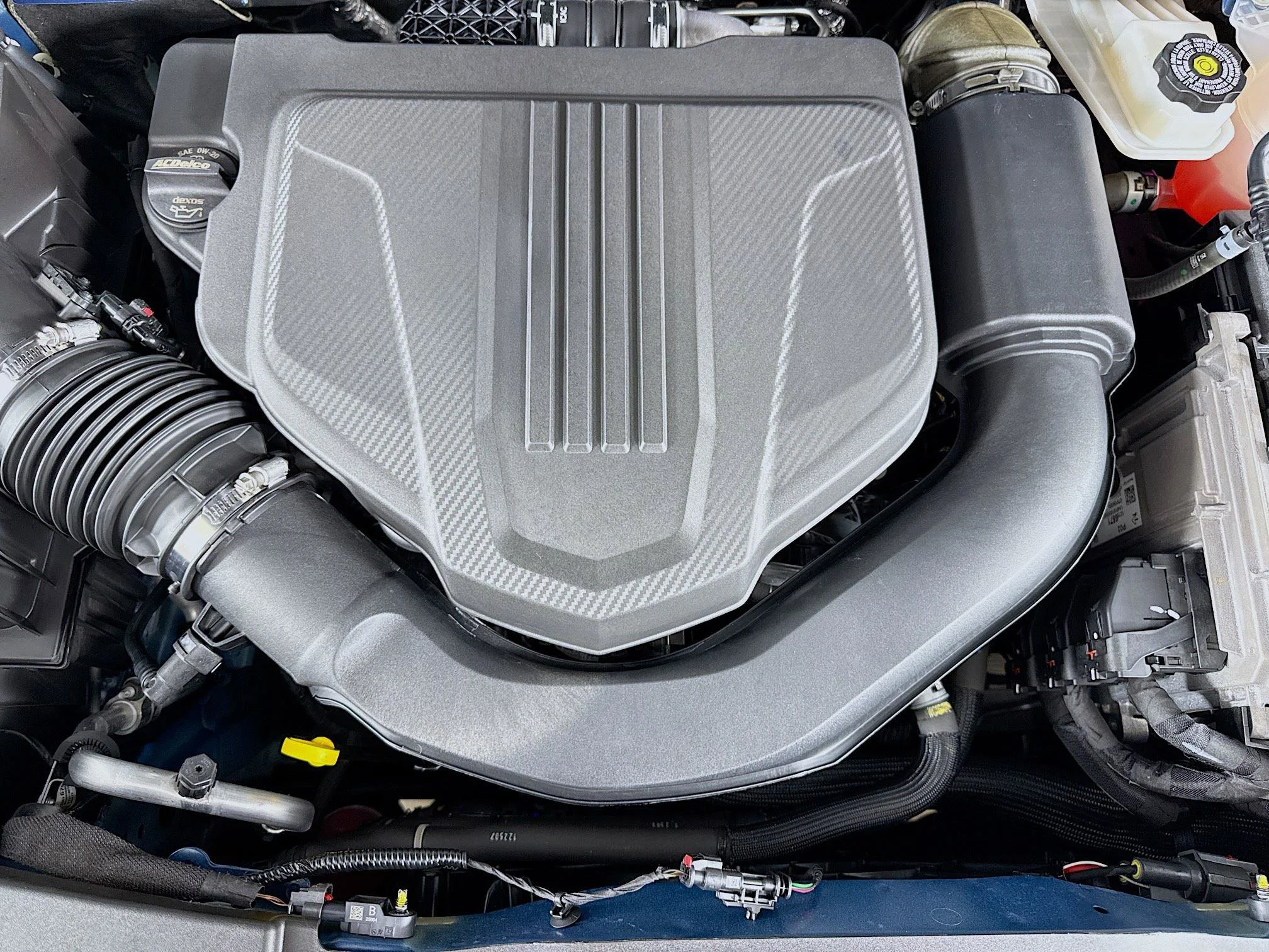 Used 2025 Lakeshore Blue Metallic Chevrolet LT image 33