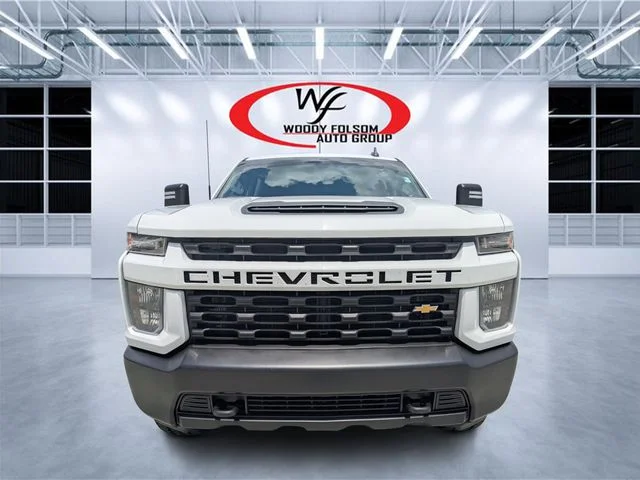 Used 2023 White Chevrolet Custom image 6