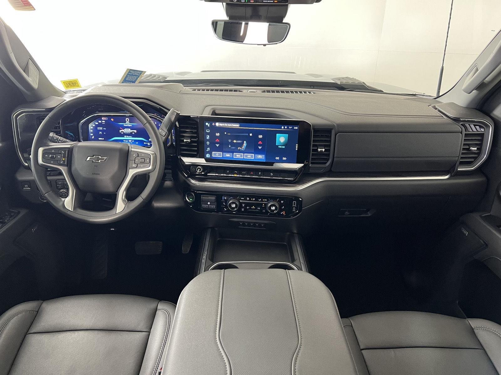 Used 2026 Black Chevrolet LTZ image 23