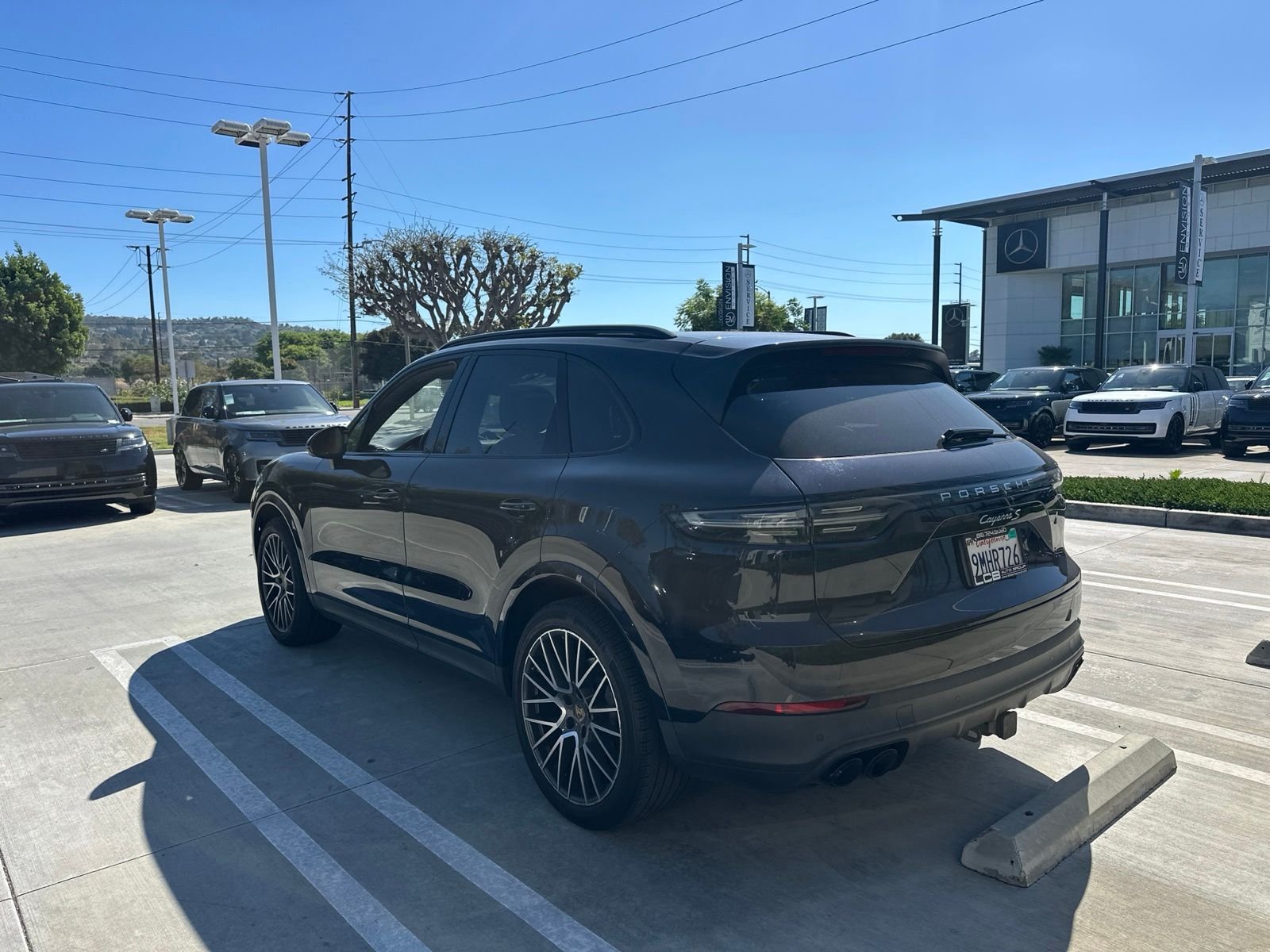 Used 2021 Moonlight Blue Metallic Porsche S image 4