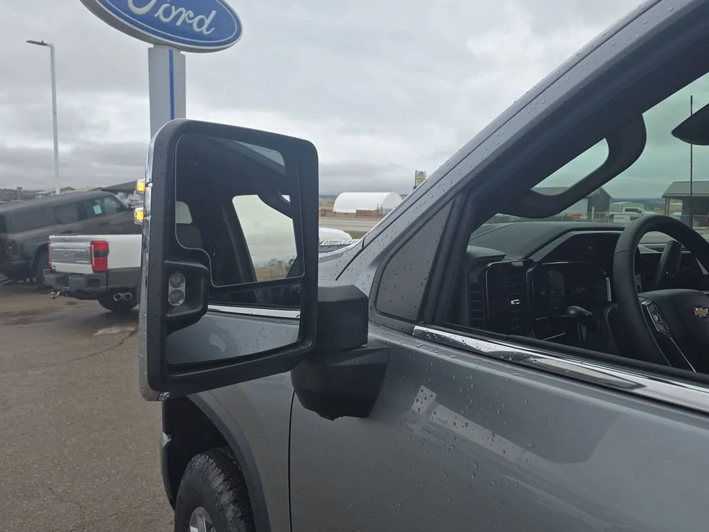 2026 Chevrolet Silverado 3500 HD High Country - Photo 22