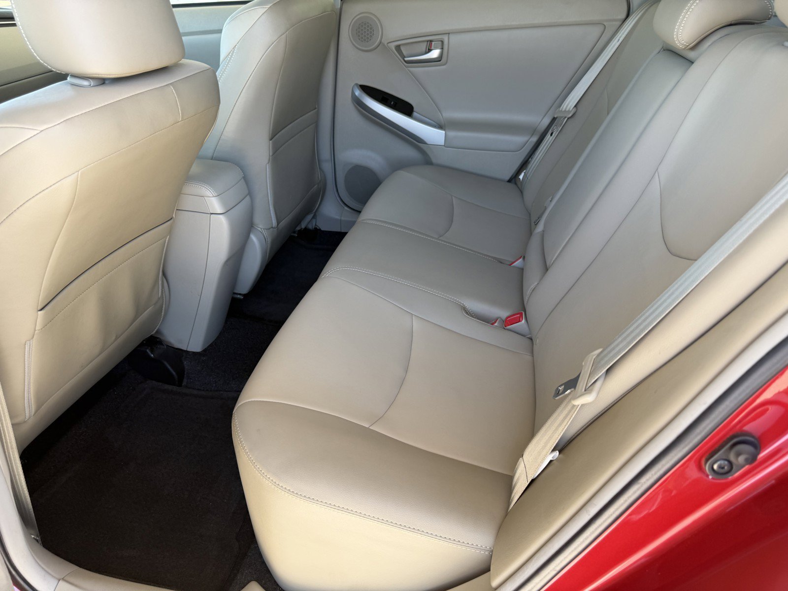 Used 2012 Barcelona Red Metallic Toyota Five image 23