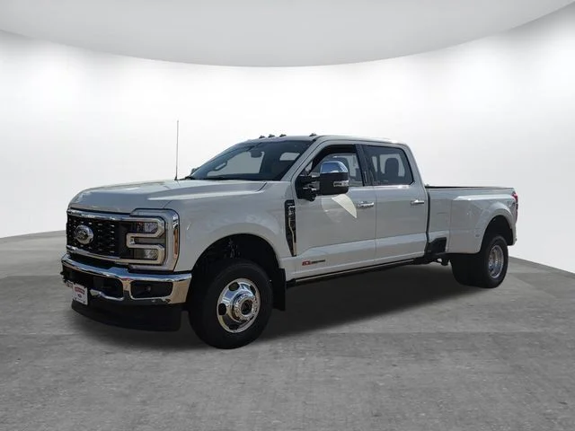 New 2026 Star White Metallic Tri-Coat Ford F-350® Lariat® image 26