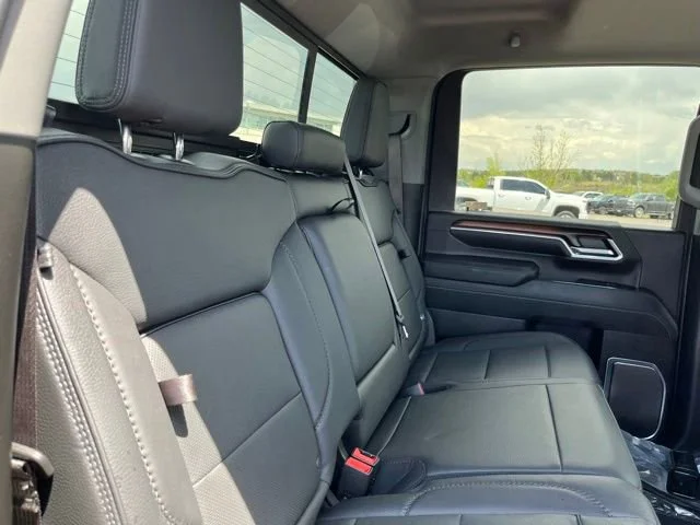 Used 2025 Downpour Metallic GMC Denali DRW image 24