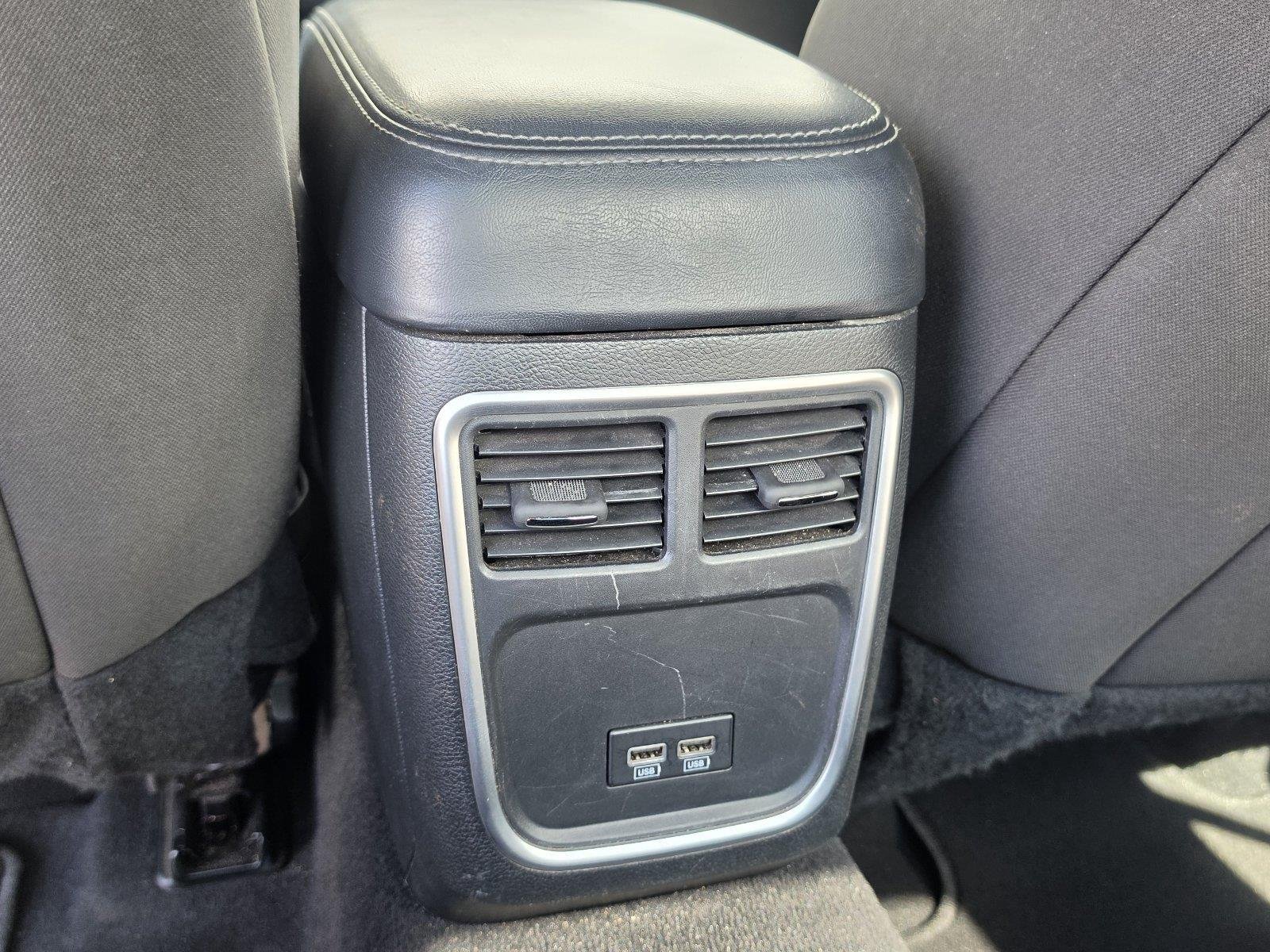 Used 2022 Triple Nickel Clearcoat Dodge SXT image 19