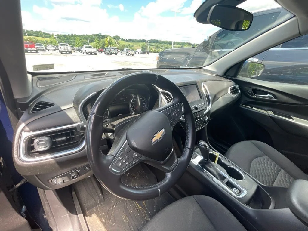 Used 2021 Blue Chevrolet LT image 10