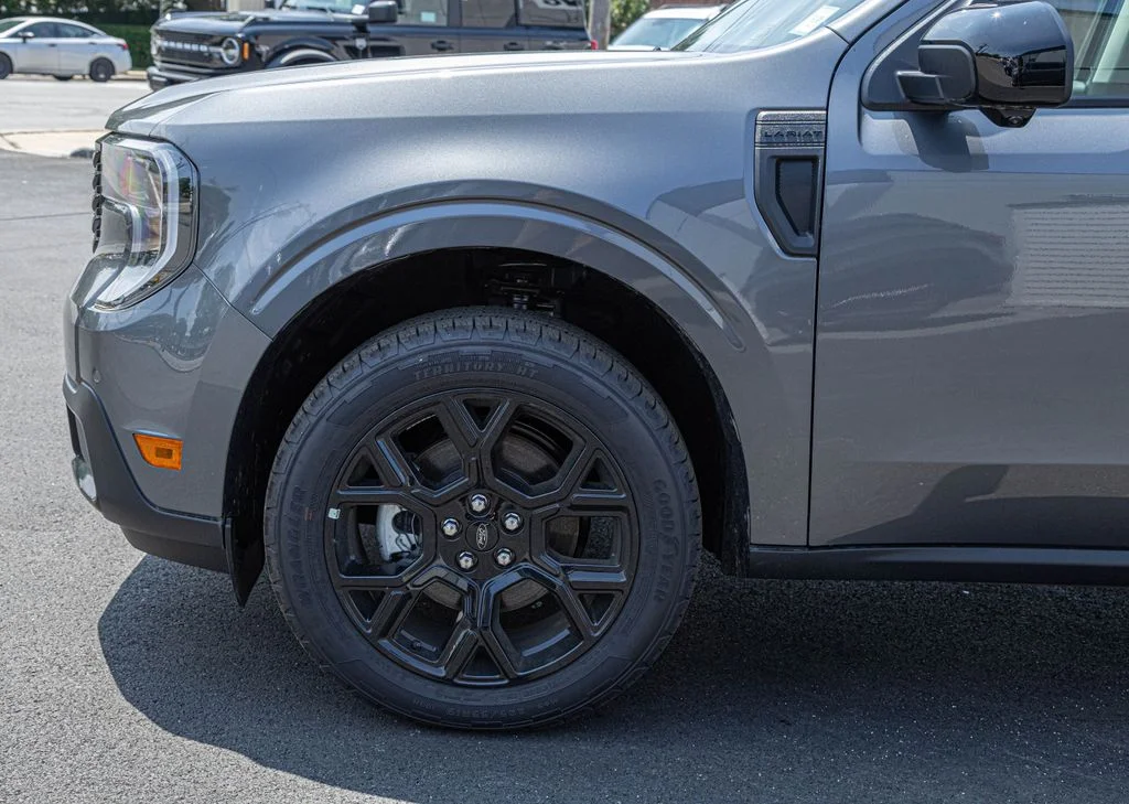 New 2026 Gray Ford Lariat image 6