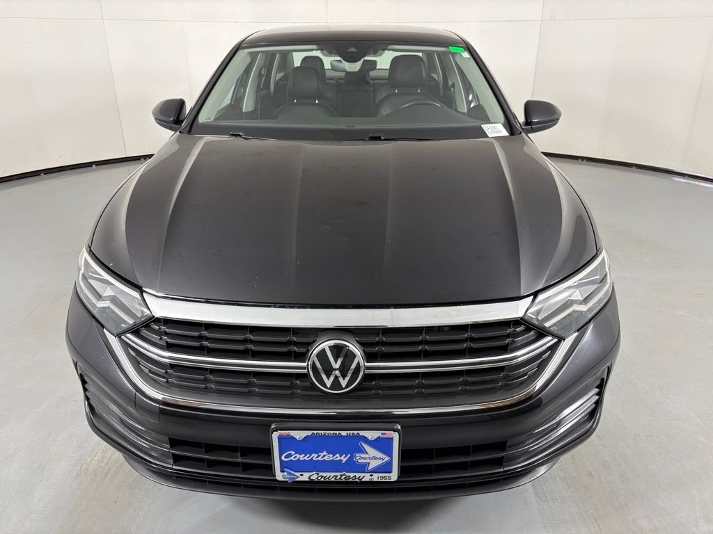 Used 2024 Black Volkswagen 1.5T SE image 3