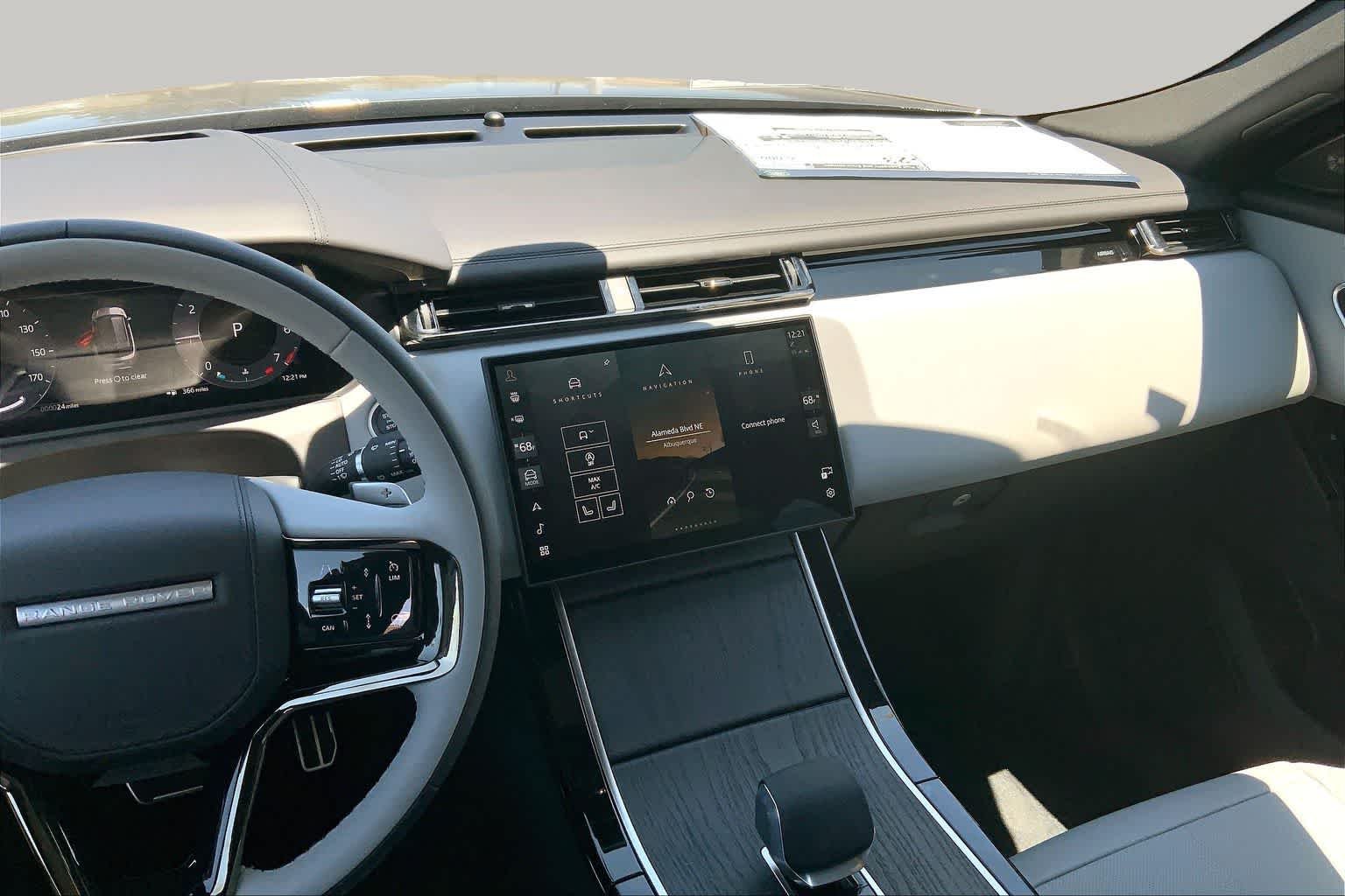 New 2026 Varesine Blue Land Rover Dynamic SE image 6
