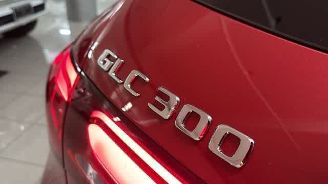 Certified Used 2026 MANUFAKTUR Patagonia Red Metallic Mercedes-Benz GLC 300 image 9