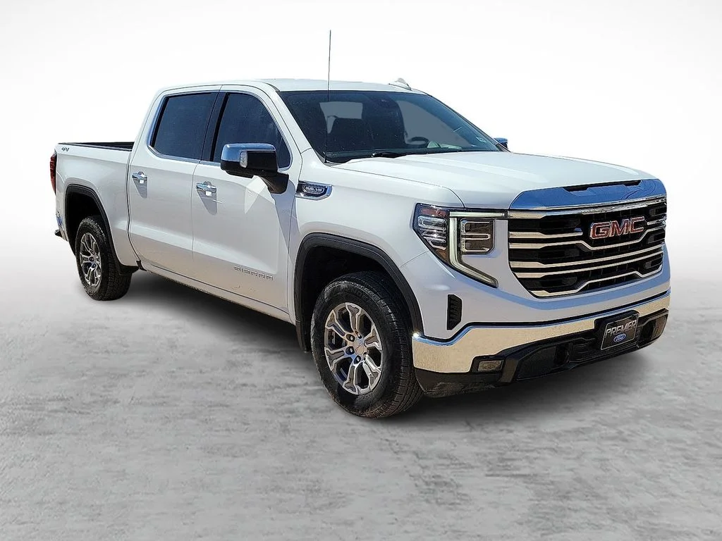 2024 GMC Sierra 4WD Crew Cab Short Box SLT's photo