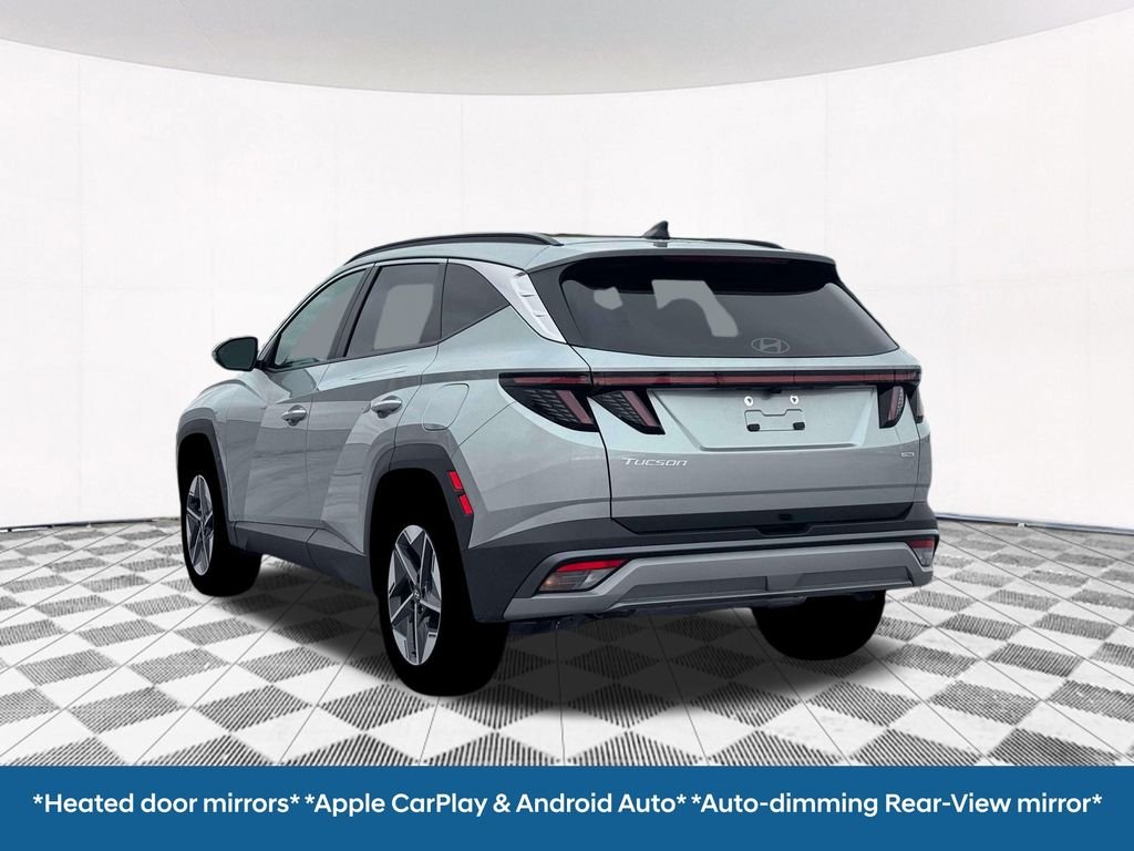 New 2026 Silver Hyundai SEL Premium image 8