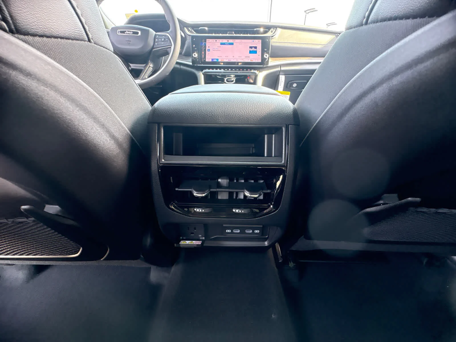 New 2026 Silver Zynith Jeep Laredo Altitude image 13