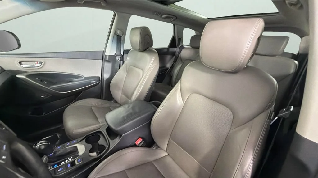 Used 2017  Hyundai Limited Ultimate image 23