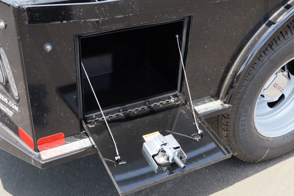 2026 GMC Sierra 3500 Chassis Cab SLE - Photo 8