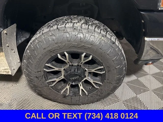 Used 2006 Brilliant Black Crystal Pearl Dodge SLT image 40