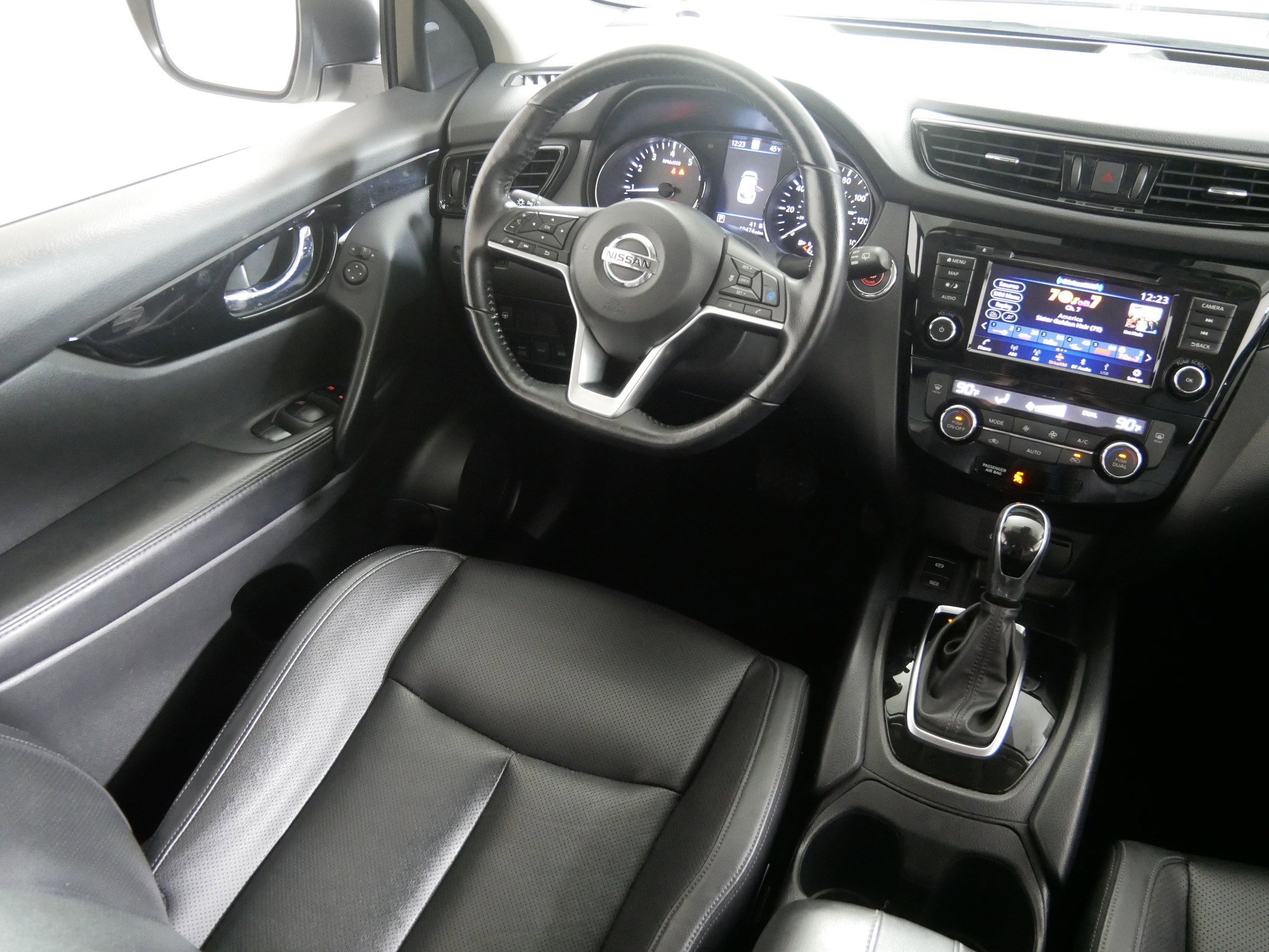 2022 Nissan Rogue Sport SL - Photo 9