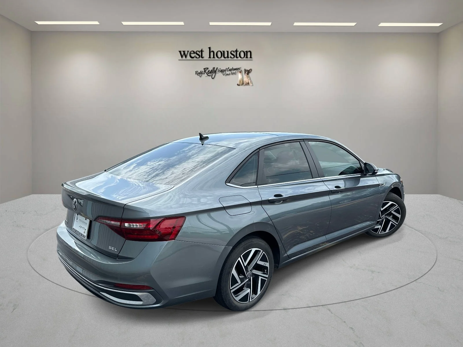 Certified Used 2024 Gray Volkswagen SEL image 4