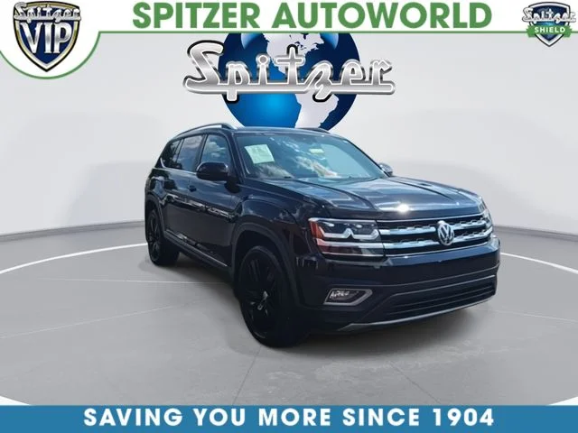 Used 2019 Black Volkswagen SEL image 2